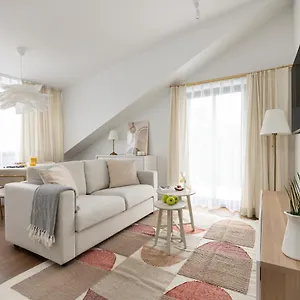  Apartment W Sercu Warszawy Polen